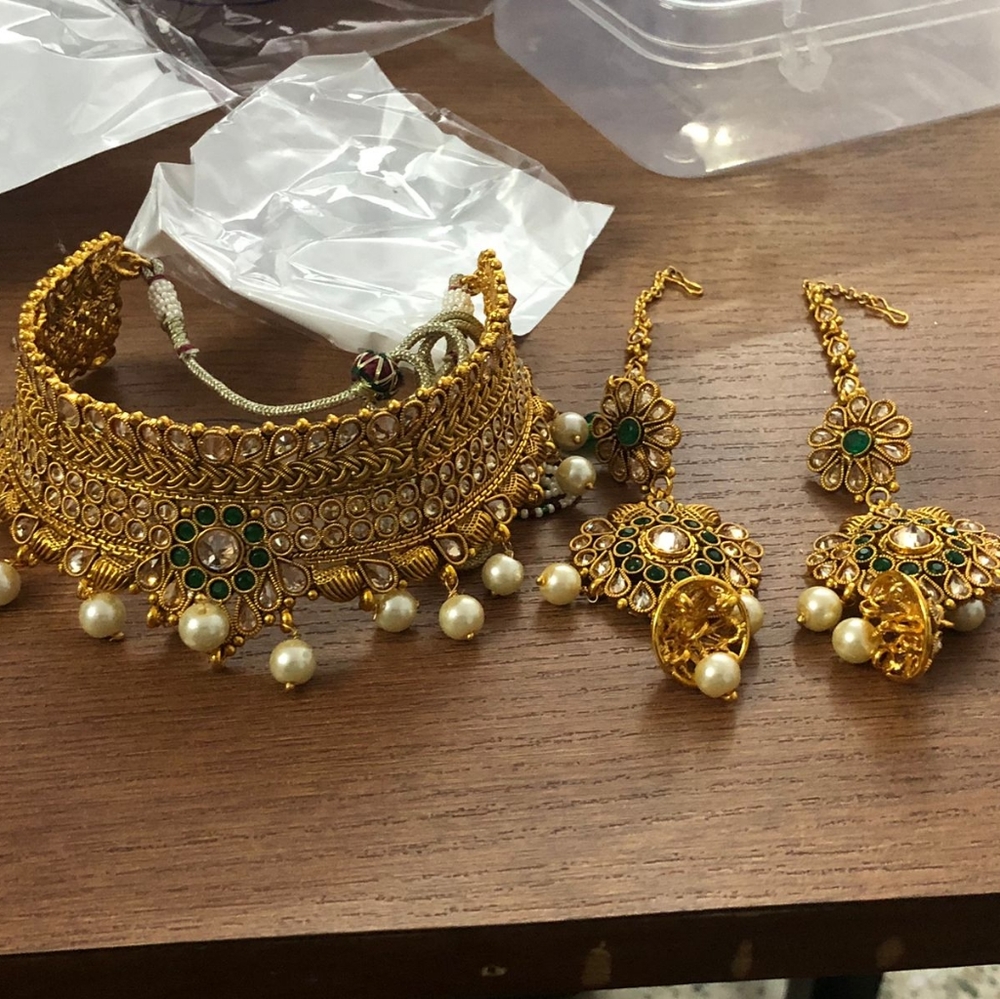 Bridal jewelry